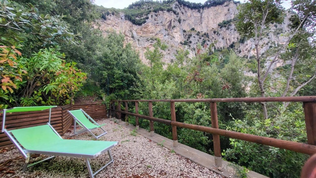 La Casetta Nel Bosco, Amalfi Ngoại thất bức ảnh