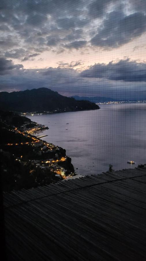 La Casetta Nel Bosco, Amalfi Ngoại thất bức ảnh