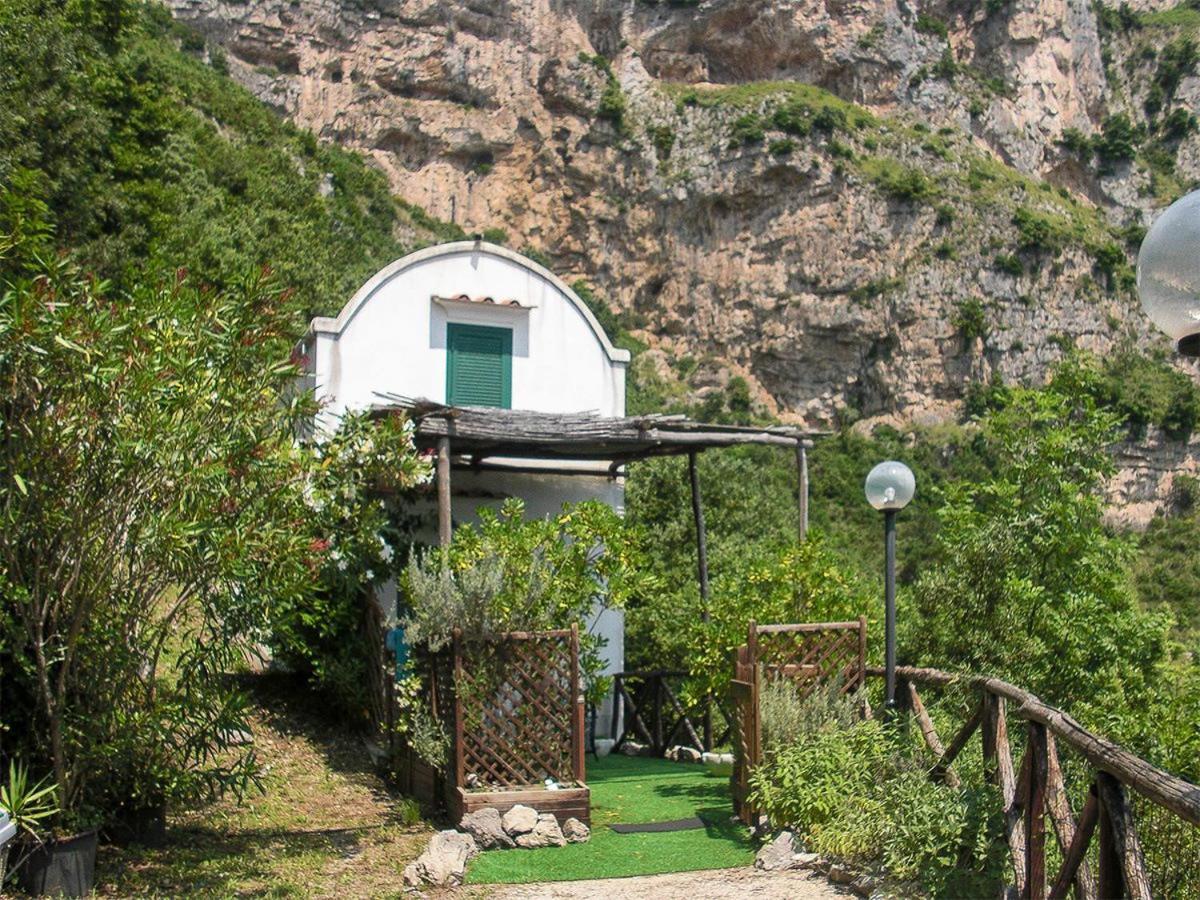 La Casetta Nel Bosco, Amalfi Ngoại thất bức ảnh