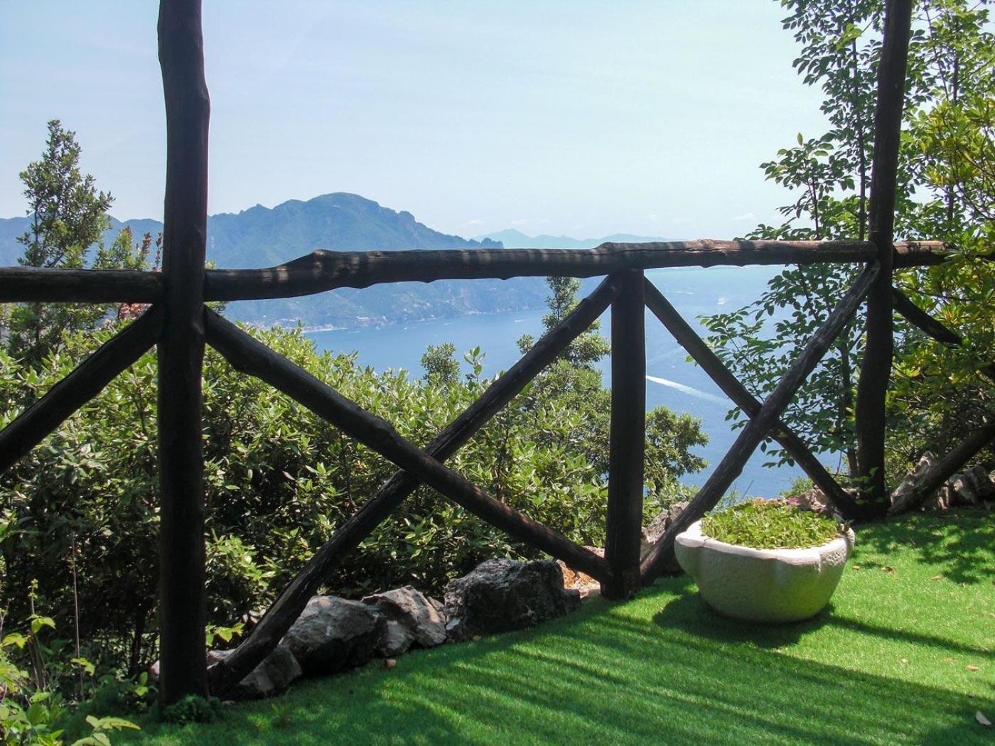 La Casetta Nel Bosco, Amalfi Ngoại thất bức ảnh