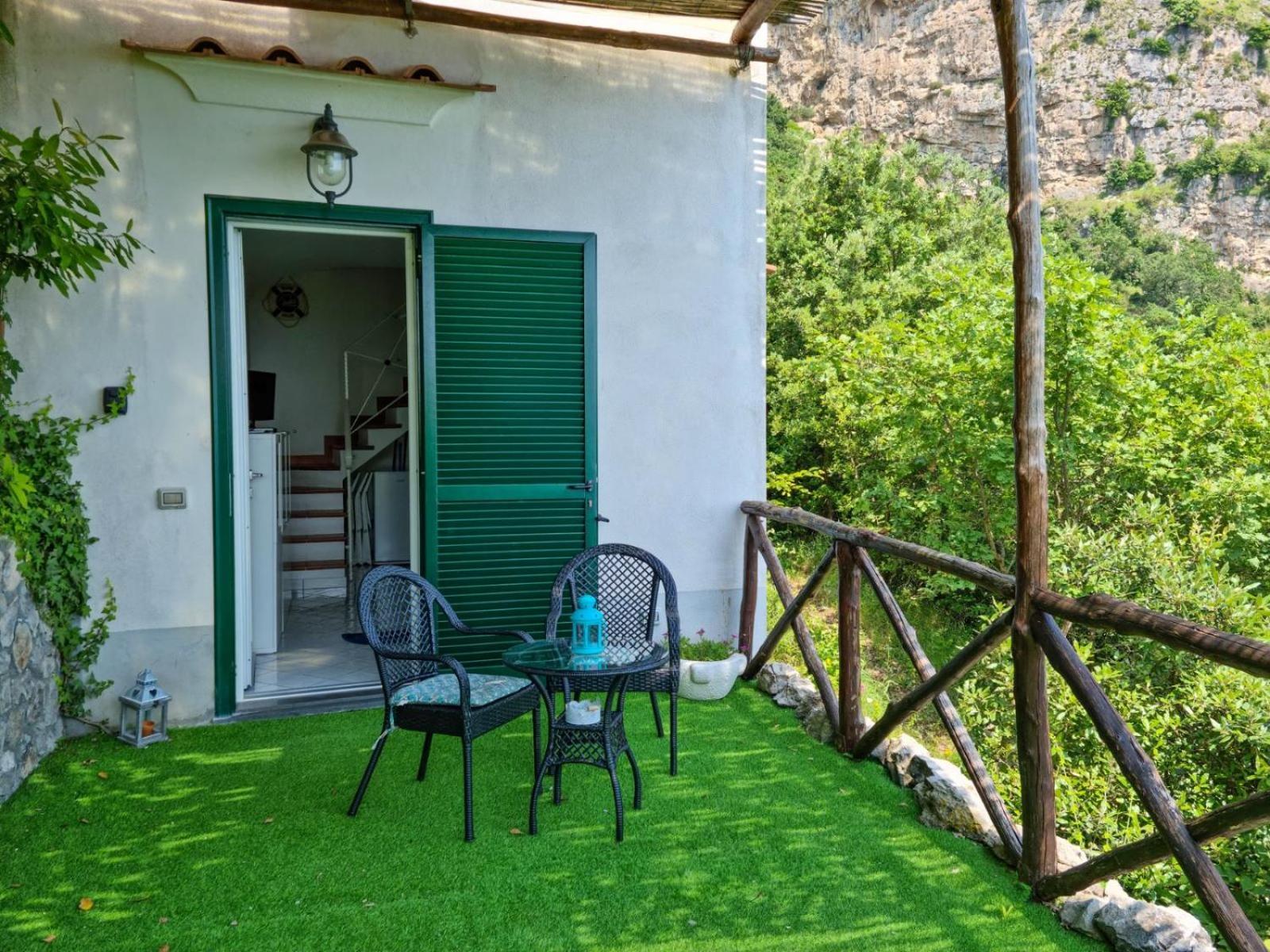 La Casetta Nel Bosco, Amalfi Ngoại thất bức ảnh
